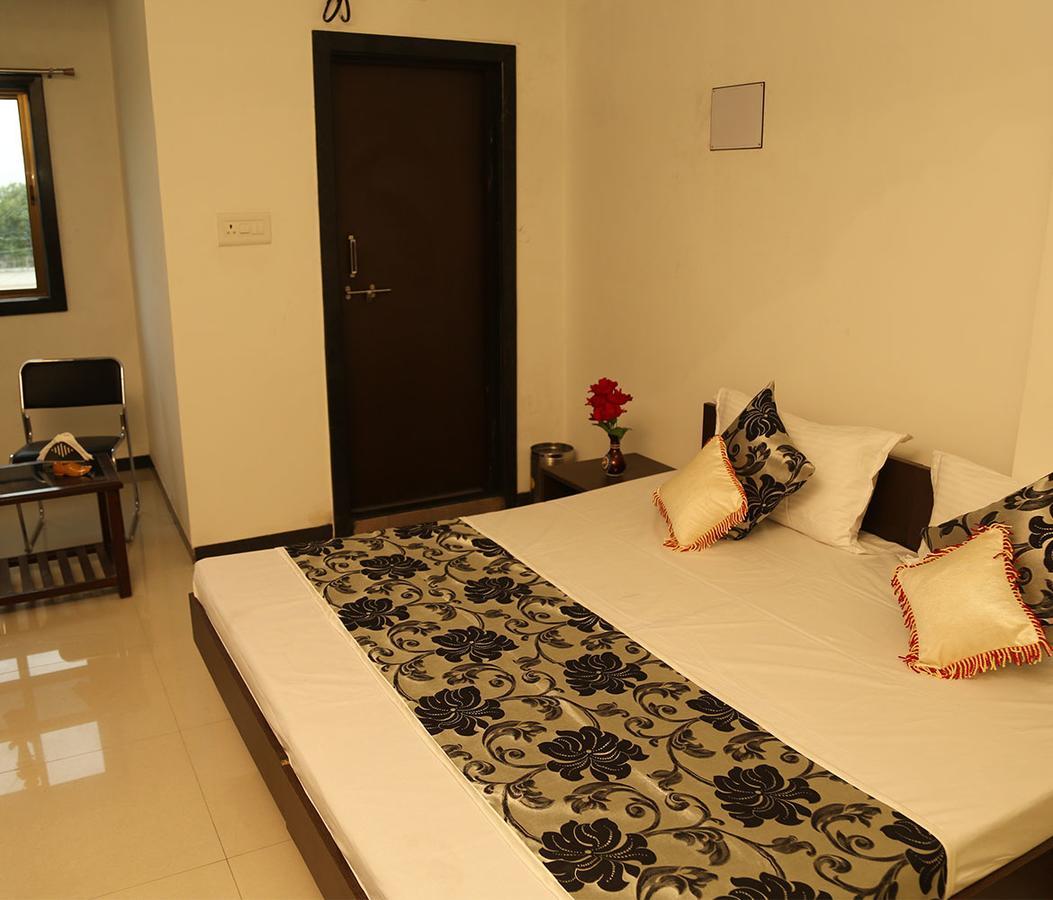 Hotel Shagun Sirohi Exterior photo